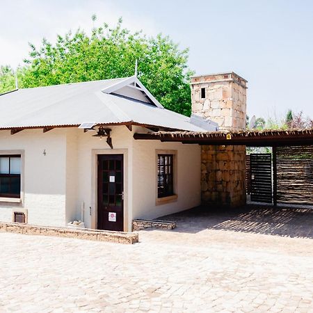 Anglers Court Apartamento Dullstroom Exterior foto